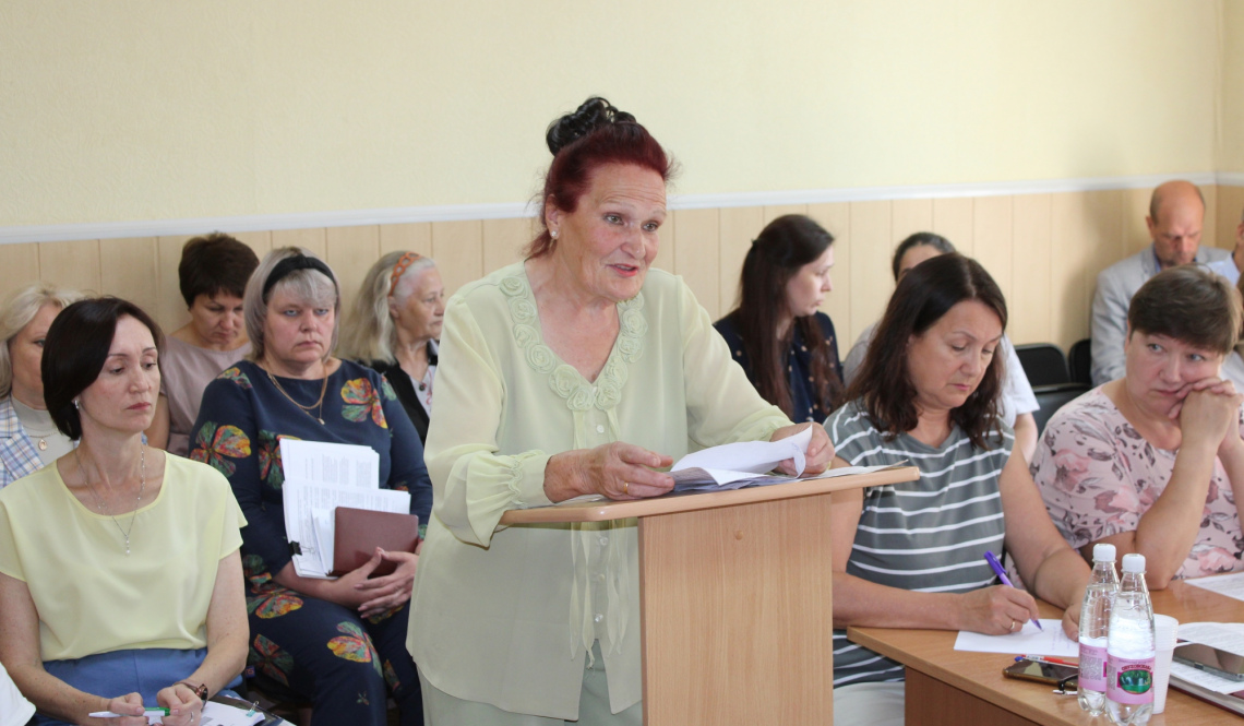 Чем администрация Думу обидела. Артемовские депутаты разбирали проблемные вопросы